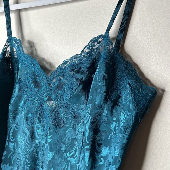 Victoria's Secret GOLD LABEL Blue Green Satin Nightgown Women's Size Medium M - Picture 2 of 6
